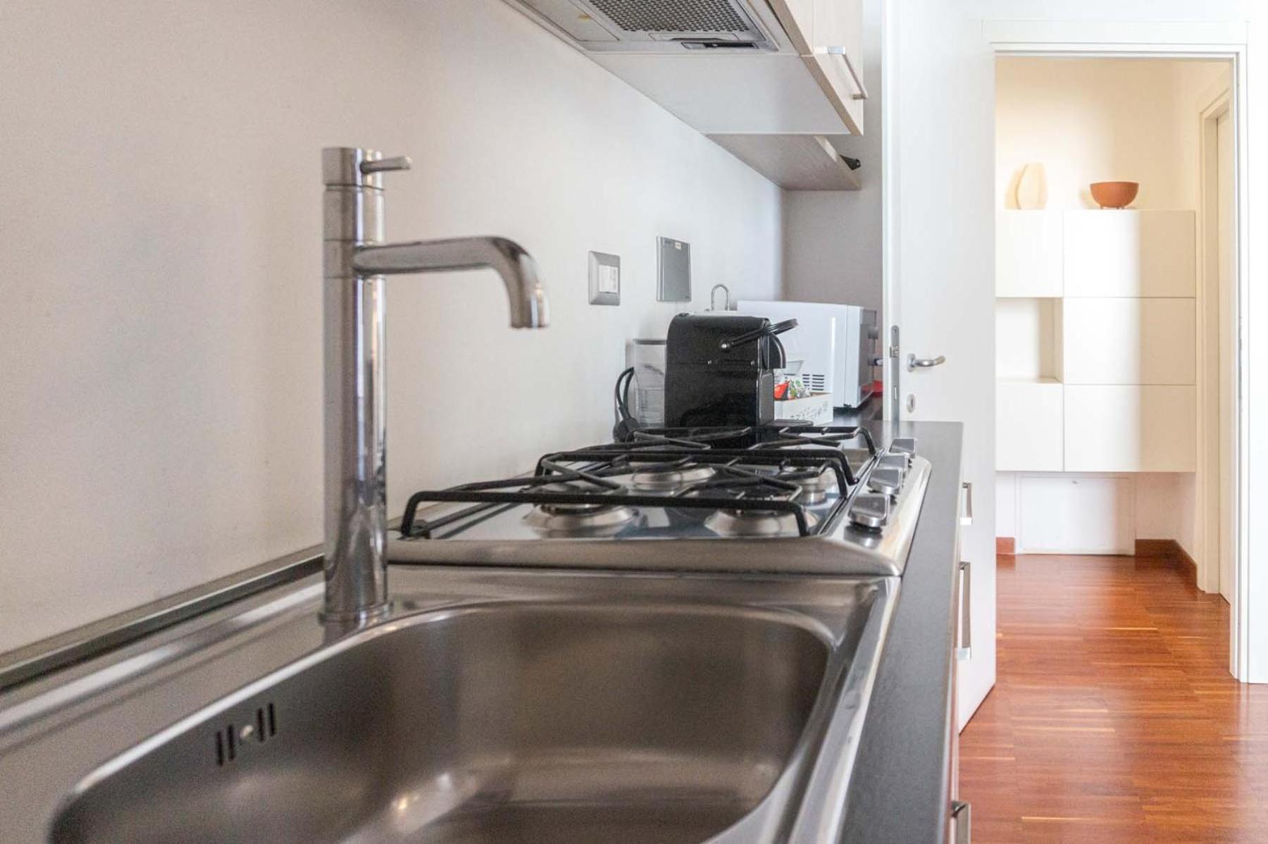 Colosseum Cosy Apartment Close To Metro Рим Экстерьер фото